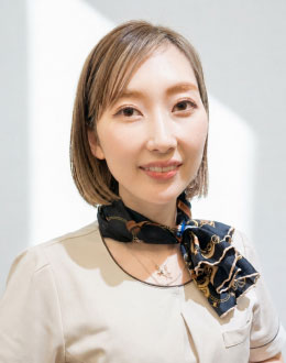 山中 かおり