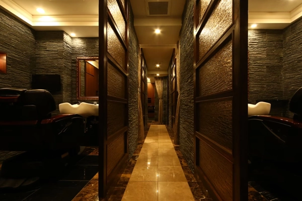 PREMIUM BARBER表参道店