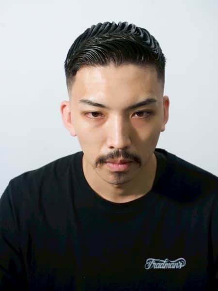 スキンフェード/バーバースタイル〈理容室〉