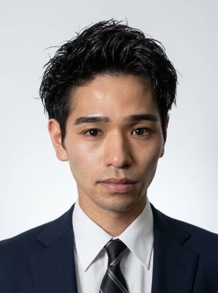 夏におすすめ！爽やかアップバングショート