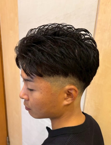 秋のメンズヘアはパーマで変える