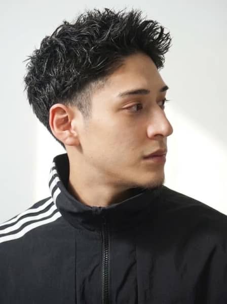 ピンパーマで魅せる大人スタイル