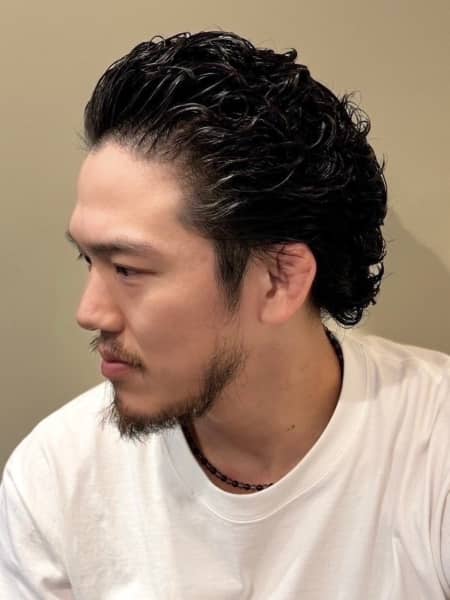 男らしさを引き出す王道オールバック