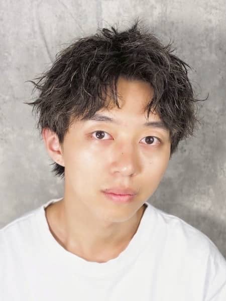 ツイストショート〈理容室〉