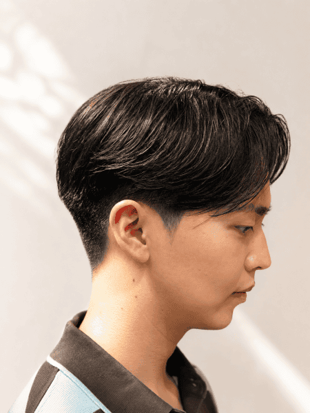 曲がる縮毛矯正　ナチュラルセンターパート