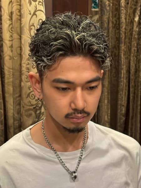 スパイキーメッシュパーマ