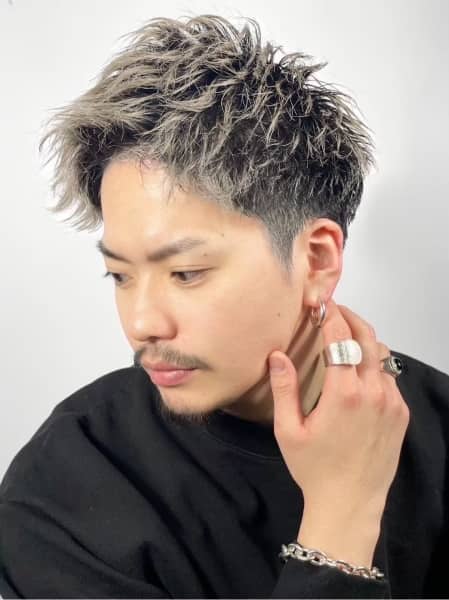 アップバングショート