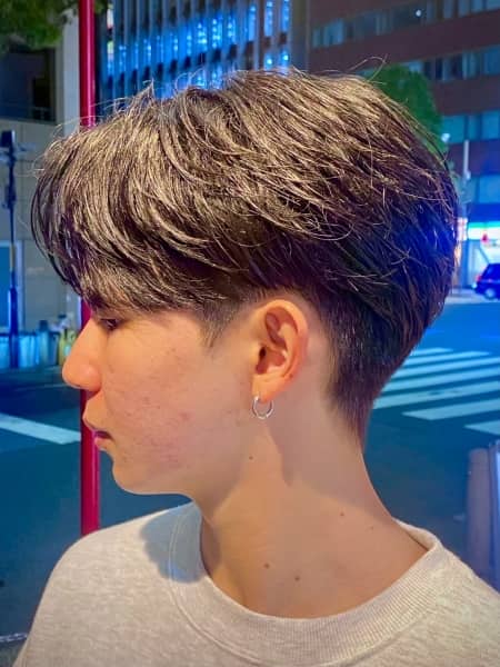 センターパート×ナチュラルスタイル