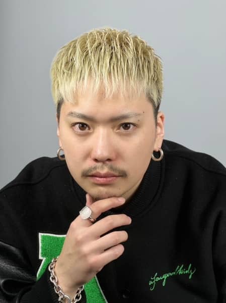 ハイトーンカラー×クロップスタイル
