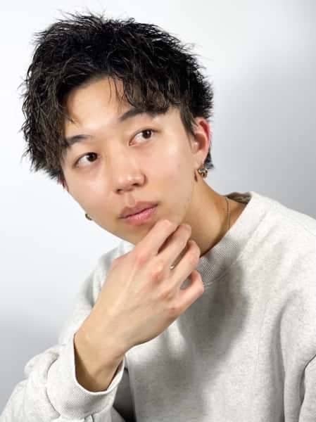 ツイストスパイラルショートウルフ