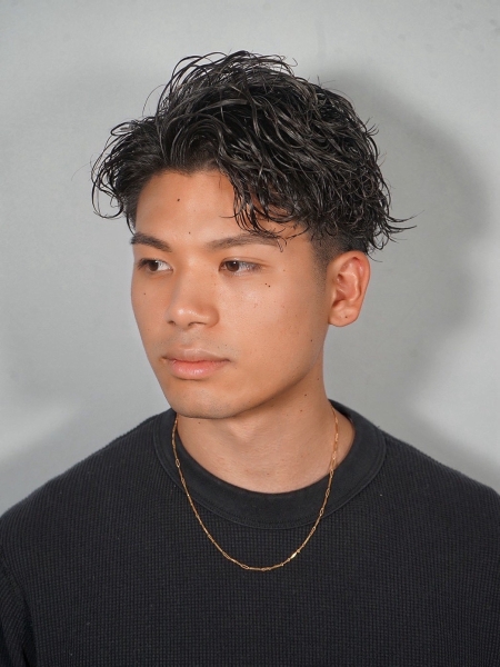 Fresh Summer Style with a Two-Block Center Part