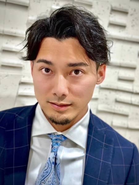 爽やかビジネスマンショート×ナチュラルセンターパート