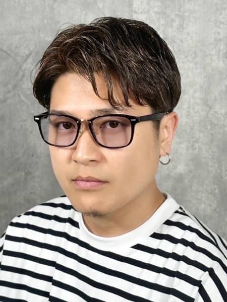 センターパートショート
