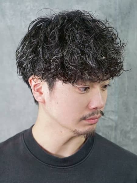 色気を引き出すニュアンスパーマ