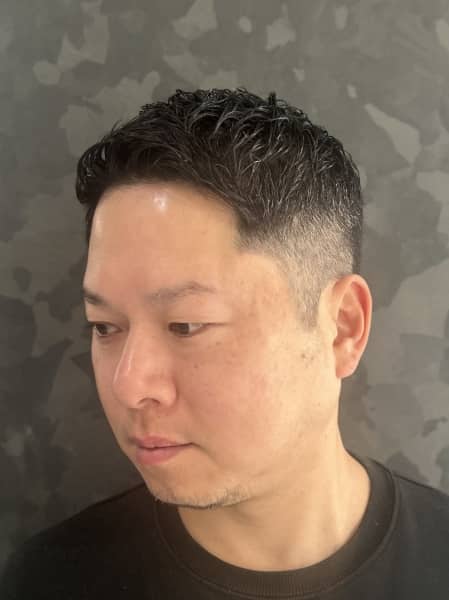 アップバングショート