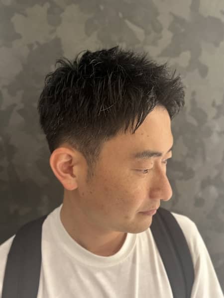 アップバングショート
