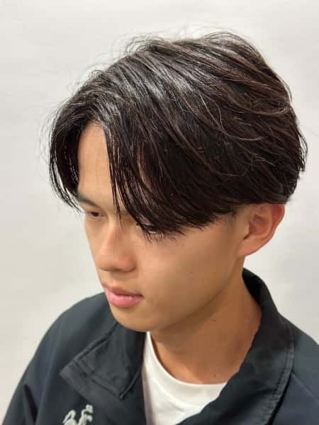 ツーブロックビジネスショートフェードスパイラルツイストパーマ