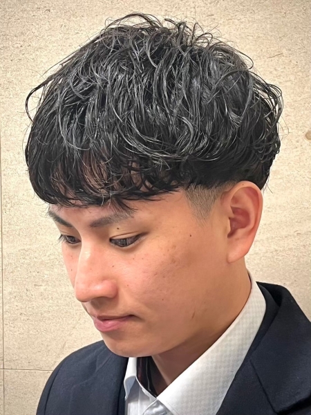 シャドウパーマ